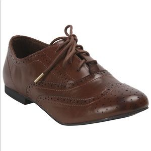 Breckelle's Brown oxford shoes women's 8